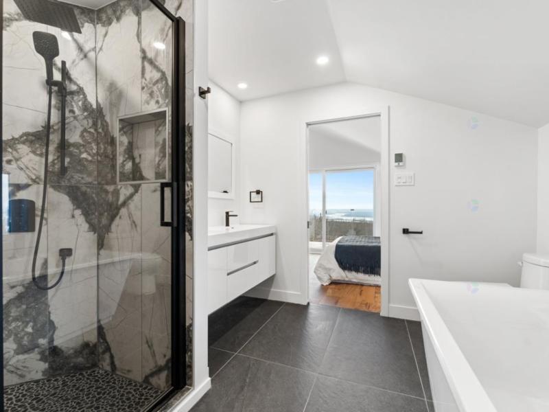 Salles de bain et&nbsp;cuisines