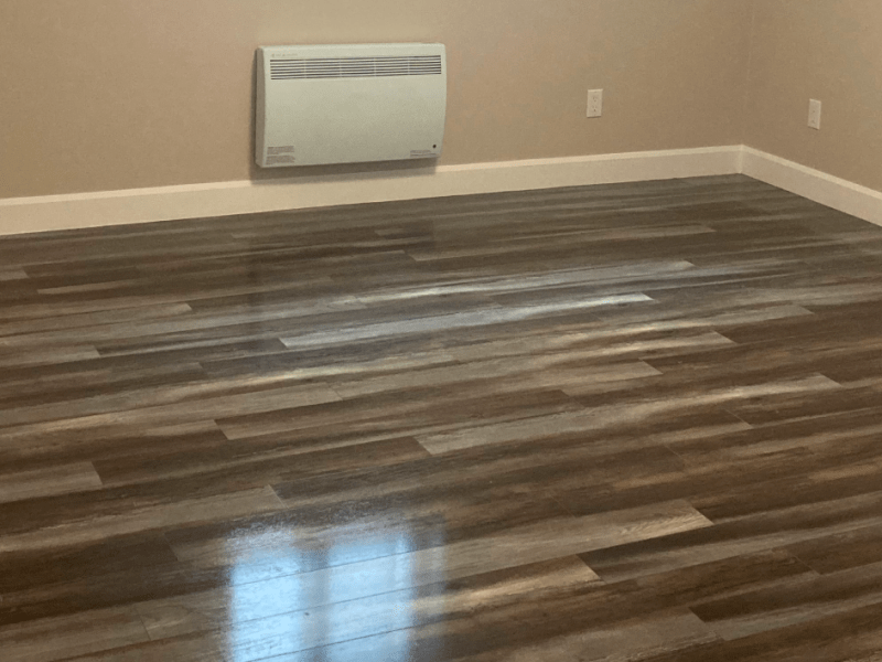 Sous-sol / escaliers / finition&nbsp;intérieure